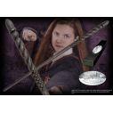 Ginny Weasleys tryllestav i æske med navneskilt. Character Wand.