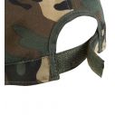 Army cap med camouflage mønster til udkædning.