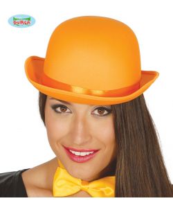 Orange bowlerhat med satin bånd.