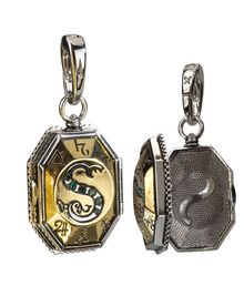 Slytherin vedhæng til armbånd.