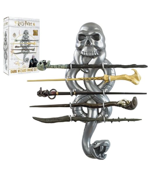 Display med Dødsgardist symbolet med 5 tryllestave.