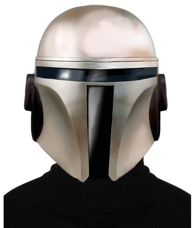 Sølvfarvet rumhjelm til Mandalorian udklædningen. 