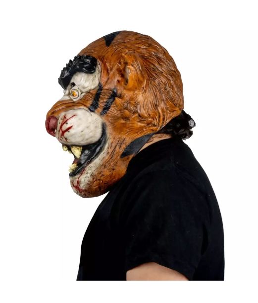 Blodig tiger maske