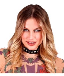 Choker med nitter